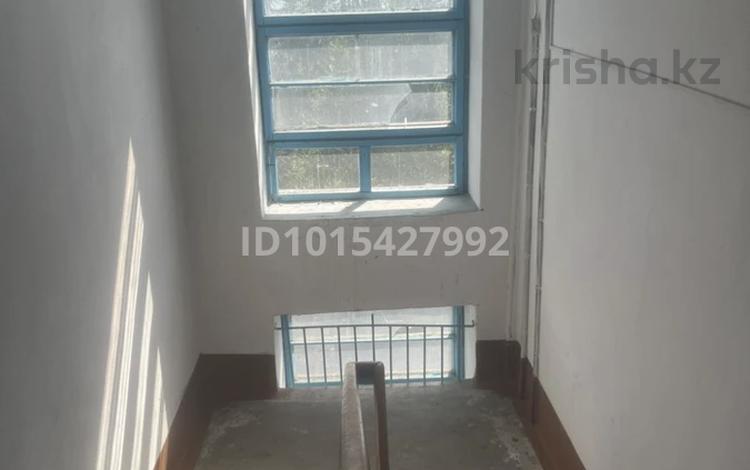 3-комнатная квартира · 45 м² · 3/3 этаж, Мауленова 10 за 9 млн ₸ в Костанае — фото 2