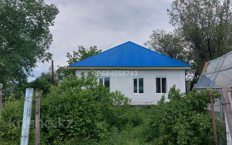 Жеке үй · 3 бөлме · 110 м² · 23 сот., Аягузская 199а, бағасы: 19 млн 〒 в Семее — фото 46