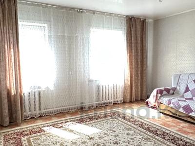 Отдельный дом · 4 комнаты · 100 м² · 14 сот., Казахстанская за 25 млн ₸ в Бурабае