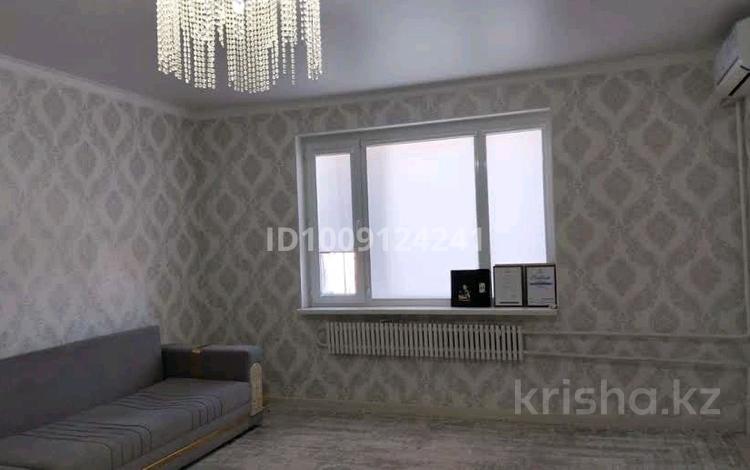 3-бөлмелі пәтер · 104 м² · 4/5 қабат, 29-й мкр 26 — Вдоль дороги, бағасы: 28.5 млн ₸ в Актау — фото 2