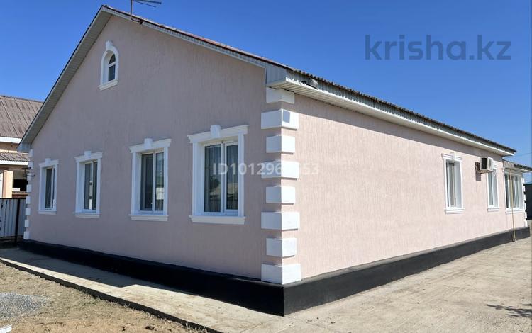 Жеке үй · 5 бөлме · 204 м² · 10 жүзд., Томарлы ш/а., Себен Куткожин 55 — Asia Hall банкет залы, бағасы: 35 млн ₸ в Атырау, мкр Томарлы — фото 2