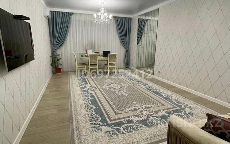 4-комнатная квартира, 131 м², 1/8 этаж, Г. жубановой 146 — За канцелярией за 65 млн 〒 в Актобе — фото 2