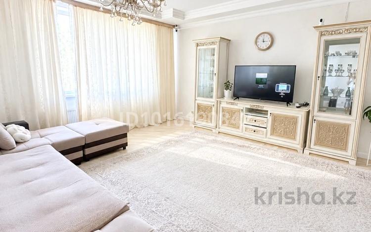 3-комнатная квартира · 117 м² · 17/22 этаж, нажимеденова 10/2 за 67.8 млн ₸ в Астане, Сарайшык р-н — фото 2