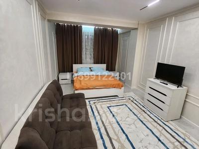 1-комнатная квартира · 40 м² · 10/13 этаж, Есенова 160/3 за 17 000 〒 в Алматы, Жетысуский р-н