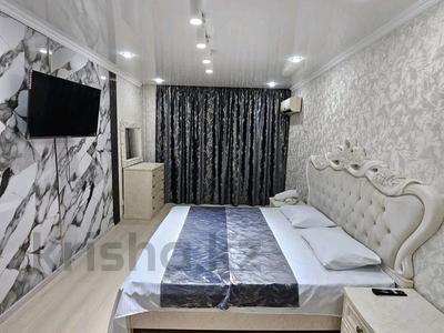 2-комнатная квартира · 34 м² · 2/5 этаж, 8 мкр 54 за 2 500 ₸ в Шымкенте, Туран р-н