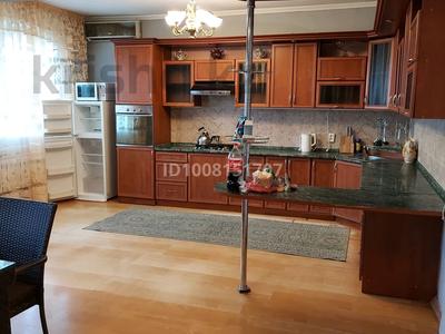 4-комнатная квартира · 215 м² · 5/6 этаж, 5 53 за 350 000 〒 в Конаеве