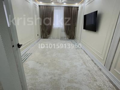 4-комнатная квартира · 90 м² · 1/5 этаж, 27-й мкр 80 за 250 000 ₸ в Актау