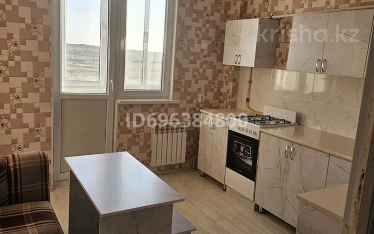 2-комнатная квартира, 64 м², 4/9 этаж помесячно, Туран 37А за 150 000 〒 в Шымкенте, Туран р-н — фото 10