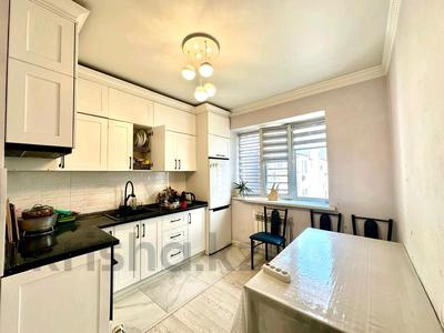 2-комнатная квартира · 55 м² · 12/12 этаж, мкр Акбулак, Дарабоз 1-83 — Момышулы за 30 млн ₸ в Алматы, Алатауский р-н