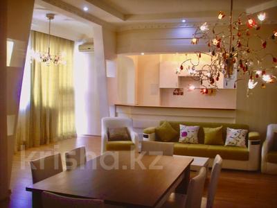 3-бөлмелі пәтер · 120 м², Сатпаева 39 в, бағасы: 18 000 〒 в Атырау