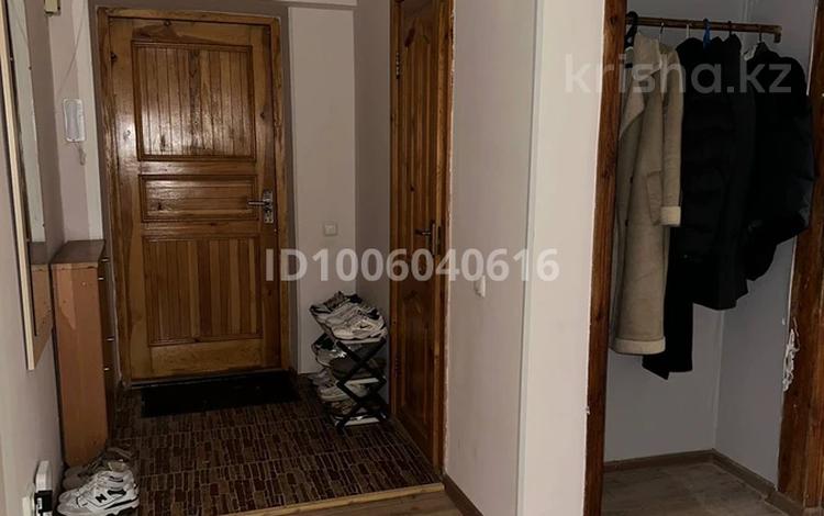 2-бөлмелі пәтер · 57 м² · 3/5 қабат, мкр Казахфильм 19А, бағасы: 300 000 ₸ в Алматы, Бостандыкский р-н — фото 2