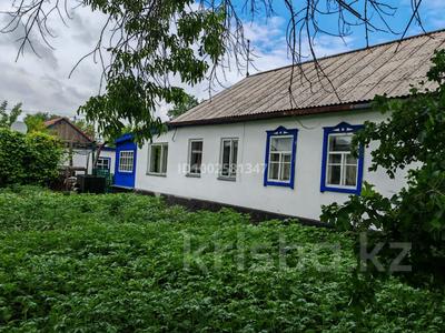 Продажа домов и дачи в Карагандинской обл.: Отдельный дом · 5 комнат · 67 м² · 5.5 сот., Майкудук, Кооперации 49 за 10.5 млн 〒 Отдельный дом · 5 комнат · 67 м² · 5.5 сот., Майкудук, Кооперации 49 за 10.5 млн 〒 в Караганде, Алихана Бокейханова р-н