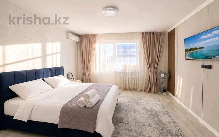 1-комнатная квартира · 42 м² · 7/10 этаж, Валиханова 159 — Герцена -Байсеитова за 15 000 ₸ в Семее — фото 2
