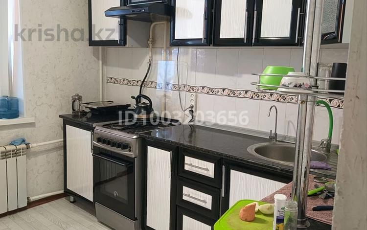 2-бөлмелі пәтер · 54 м² · 4/5 қабат, Газизы Жубановой 3 а — Оренбургские дворы, бағасы: 150 000 ₸ в Хромтау — фото 2