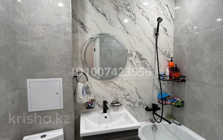 3-бөлмелі пәтер · 62 м² · 5/5 қабат, Мухита — Маметова, бағасы: 200 000 ₸ в Уральске, мкр Школьник — фото 9