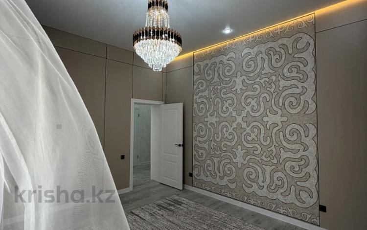 2-бөлмелі пәтер · 57 м² · 1/5 қабат, Алтын орда ш/а., бағасы: 28 млн ₸ в Актобе, мкр. Алтын орда — фото 5