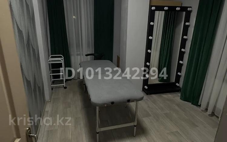 Кабинеты и рабочие места · 17 м² за 140 000 ₸ в Алматы, Ауэзовский р-н — фото 2