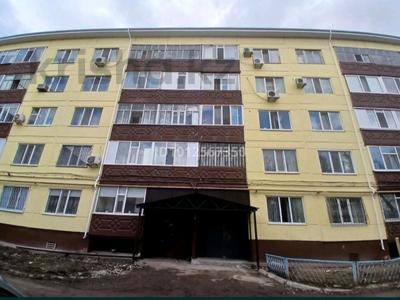 2-комнатная квартира · 52 м² · 2/5 этаж, Акжелкен (Мебельная) 4 — Мебельная-Кулымбетова за 14.7 млн ₸ в Актобе, мкр. Курмыш