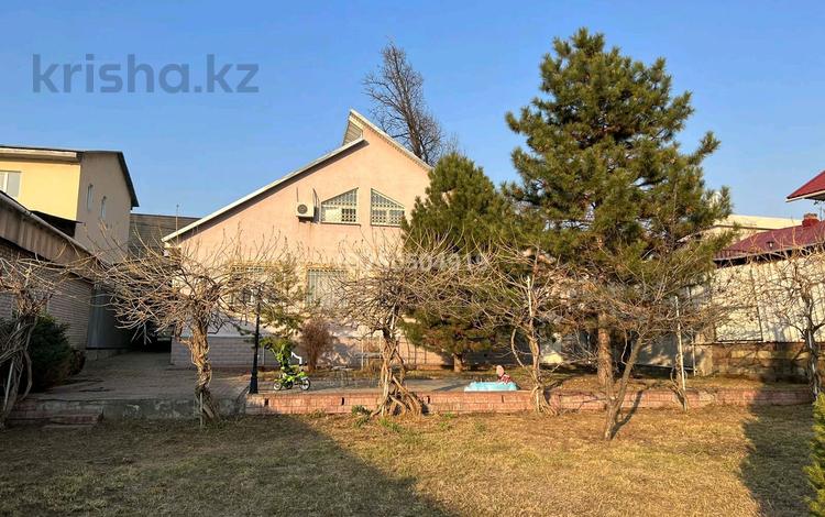 Отдельный дом · 4 комнаты · 174 м² · 7 сот., мкр Горный Гигант, Жамакаева 218 за ~ 320.1 млн ₸ в Алматы, Медеуский р-н — фото 2