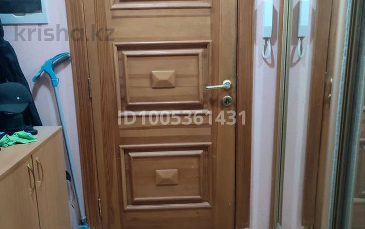 3-бөлмелі пәтер · 66.5 м², мкр Юго-Восток, Мкр Юго-Восток, 30й микрорайон 33 — Гапеева, бағасы: 200 000 ₸ в Караганде, Казыбек би р-н — фото 2