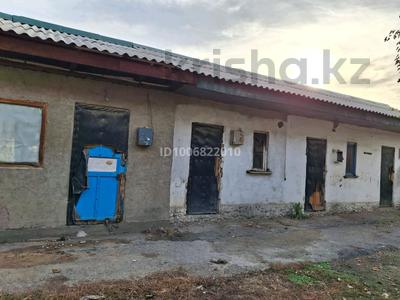 Часть дома · 4 комнаты · 50 м² · 1 сот., мкр Алгабас — Кыранкара 46 за 1.5 млн 〒 в Алматы, Алатауский р-н