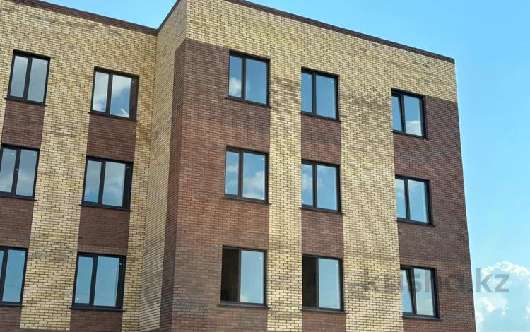 1-комнатная квартира · 43.6 м², кизатова за ~ 17.4 млн ₸ в Петропавловске — фото 2
