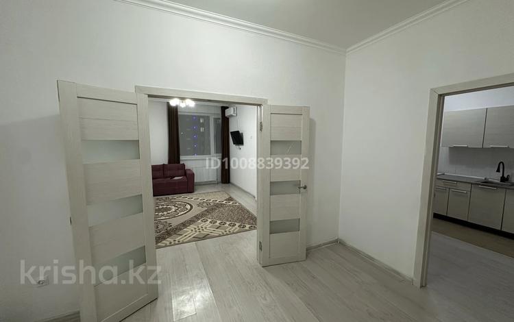 1-комнатная квартира · 48.4 м² · 9/20 этаж, Туркестан 10 за 220 000 ₸ в Астане, Есильский р-н — фото 2