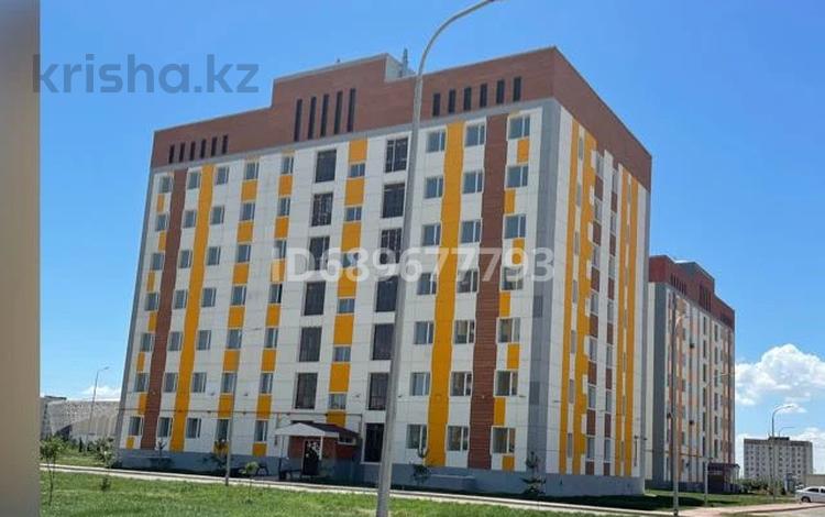3-комнатная квартира, 67 м², 4/7 этаж, 17 мкр 5 — Стадион за 20.8 млн 〒 в Туркестане — фото 2
