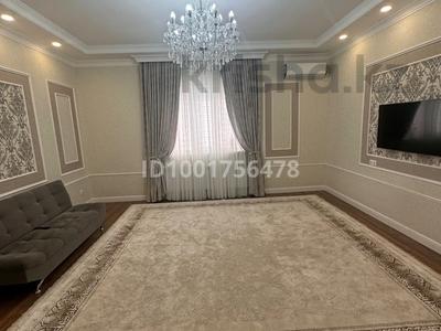 4-бөлмелі пәтер · 132 м² · 1/5 қабат, 34-й мкр 14, бағасы: 45.5 млн ₸ в Актау