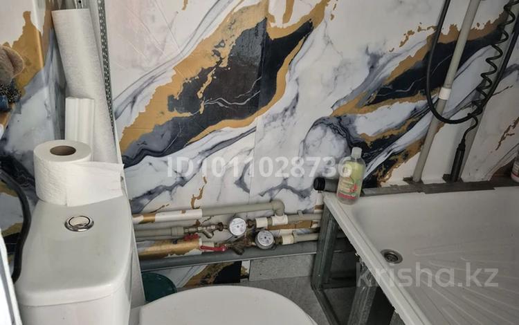 1-комнатная квартира · 17.3 м² · 2/5 этаж, Қазақстан 161 — Пересечение ул.мызы. возле тнп магазин за 6.7 млн ₸ в Усть-Каменогорске — фото 18