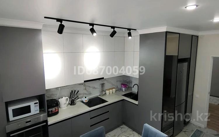 3-комнатная квартира · 80 м² · 3/9 этаж, Алатау батыра за 52 млн ₸ в Шымкенте — фото 15