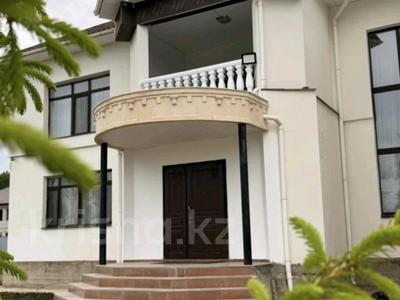 Жеке үй · 9 бөлме · 700 м², Ключевое, бағасы: 300 000 ₸ в Щучинске