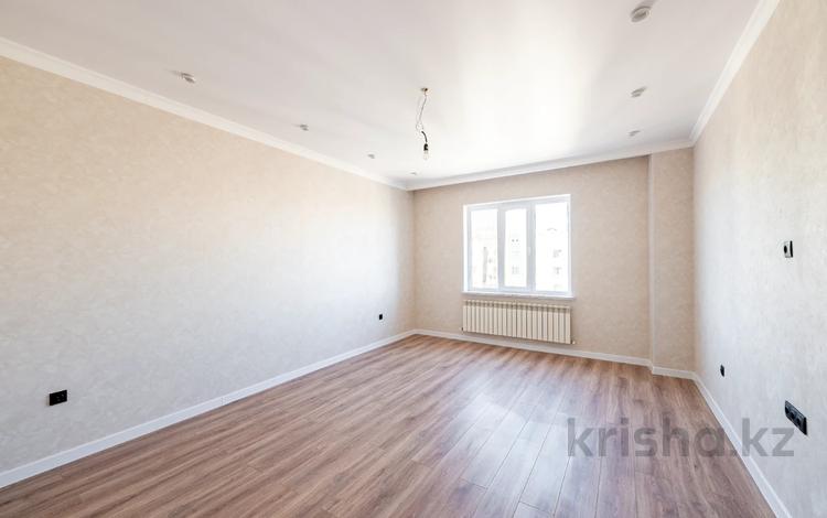 3-комнатная квартира, 84.7 м², 14/22 этаж, Абая 10 за 38 млн 〒 в Астане, Сарыарка р-н — фото 20