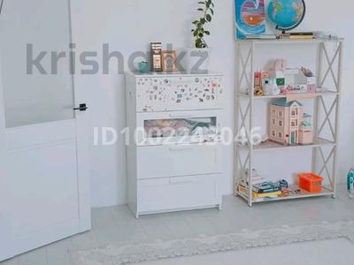 1-бөлмелі пәтер · 40.8 м² · 5/5 қабат, Астана ш/а. — Айтеке-би-Толе-би, бағасы: 18.3 млн ₸ в Уральске, мкр Астана