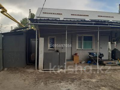 Отдельный дом · 17 комнат · 150 м² · 6 сот., мкр Айгерим-2 157A — Мамытова за 55 млн ₸ в Алматы, Алатауский р-н