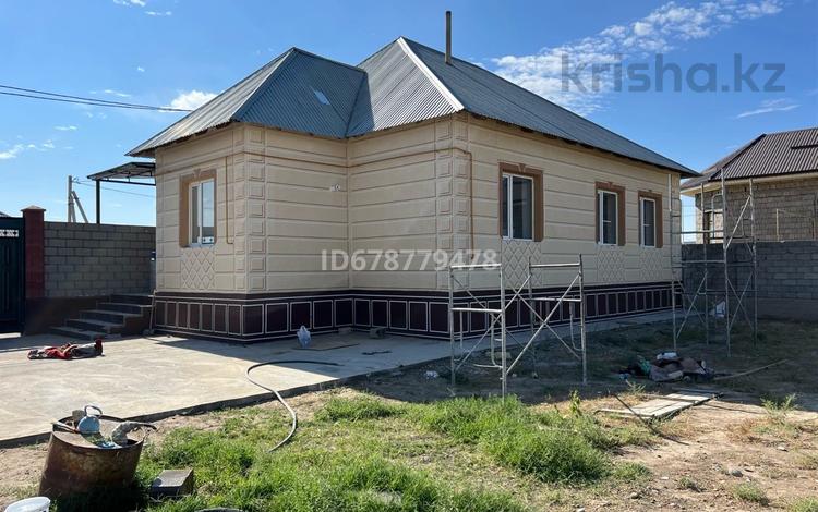 Жеке үй • 4 бөлмелер • 160 м² • 10 сот., Жиделі 19, бағасы: 20 млн 〒 в Туркестане — фото 2