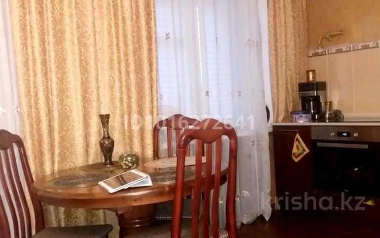 2-комнатная квартира · 43 м² · 3/5 этаж, ул. Кашаубаева — Район пл. Ушанова за 17.8 млн ₸ в Усть-Каменогорске, Ульбинский — фото 2