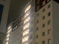 3-бөлмелі пәтер · 80 м² · 9/10 қабат, 20-й мкр 43 — Әбіш Кекілбаев библиотека, бағасы: 32 млн ₸ в Актау — фото 2