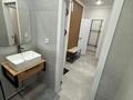 1-комнатная квартира · 40 м² · 7/13 этаж, Есенова 160/3 за 270 000 ₸ в Алматы, Жетысуский р-н — фото 11