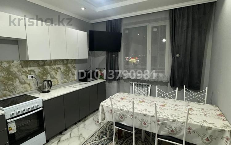 2-бөлмелі пәтер · 45 м² · 2/12 қабат, мкр Калкаман-2, Калкаман — Ташкентская Ашимова, бағасы: 250 000 ₸ в Алматы, Наурызбайский р-н — фото 2