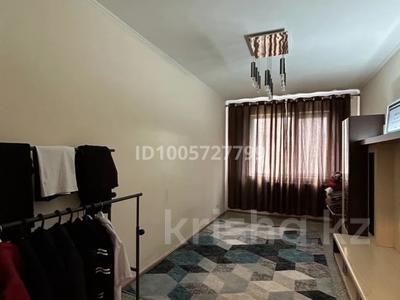 2-бөлмелі пәтер · 58 м² · 5/5 қабат, мкр Аксай-1А, Момышулы, бағасы: 32 млн ₸ в Алматы, Ауэзовский р-н