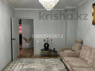 3-бөлмелі пәтер, 85 м², 1/7 қабат, 33-й мкр, 33 мкрн 31, бағасы: 22 млн 〒 в Актау, 33-й мкр