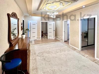 3-комнатная квартира · 101.5 м² · 3/9 этаж, Сыганак 33 за 350 000 〒 в Астане, Есильский р-н