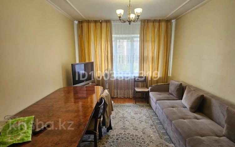 3-комнатная квартира · 70.3 м² · 6/9 этаж, мкр Аксай-1 8 за 44 млн ₸ в Алматы, Ауэзовский р-н — фото 2