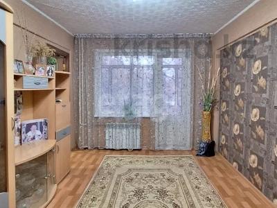 3-комнатная квартира · 60 м² · 2/5 этаж, Новаторов 7 — Пристань за 19 млн 〒 в Усть-Каменогорске