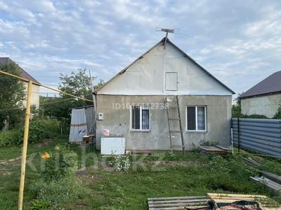 Дача · 3 комнаты · 50 м² · 4 сот., мкр Айгуль, Ст Локомотив 413/1 — Сзади ресторана Европа за 13 млн ₸ в Уральске