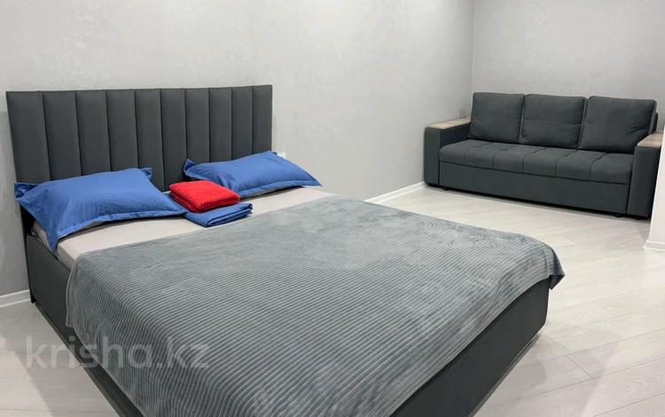 1-комнатная квартира · 33 м² · 3/5 этаж, Найманбаева 152 — Герцена за 2 500 ₸ в Семее, Красный Кордон — фото 2