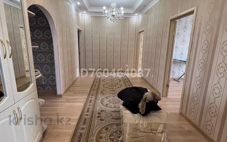 4-бөлмелі пәтер · 158 м² · 7/12 қабат, Керей и Жанибек хандар 22, бағасы: 100 млн ₸ в Астане, Есильский р-н — фото 2