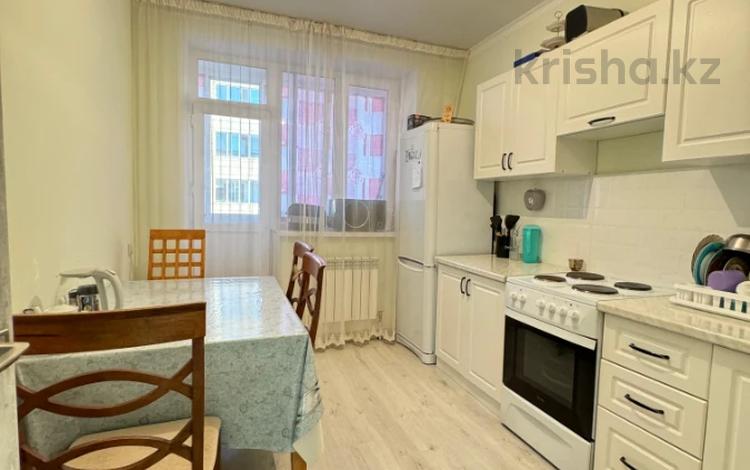 3-комнатная квартира, 90 м², 6/7 этаж, А-98 12 — Жумабаева