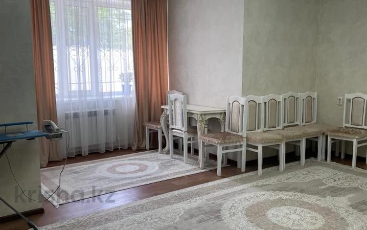 4-бөлмелі пәтер · 169.9 м² · 1/2 қабат, Леонида Беды 120, бағасы: 36.9 млн ₸ в Костанае — фото 2